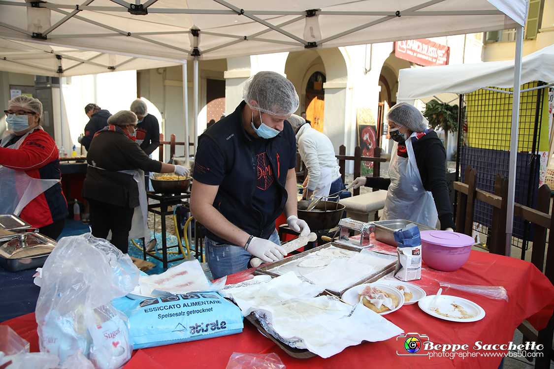 VBS_6239 - 10.ma Fiera Nazionale del Tartufo e Fiera dei Santi.jpg